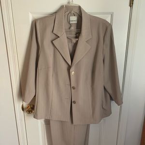 Fashion Bug Pant Suit